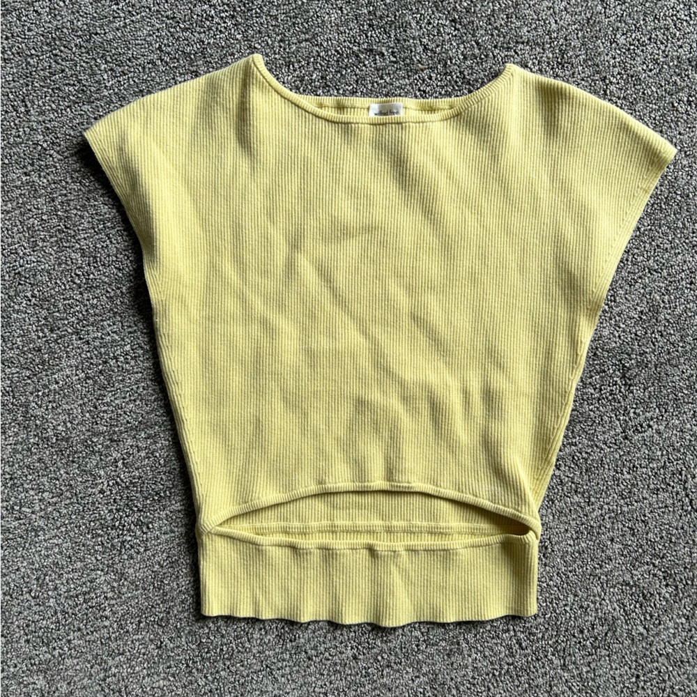 Wilfred free top